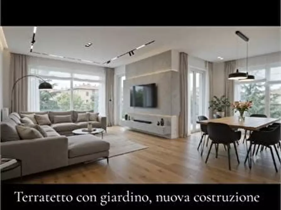 Immagine 2 di Appartamento in vendita  a Colle Di Val D'elsa