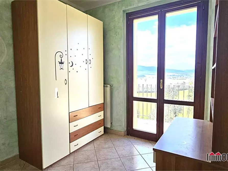 Immagine 9 di Appartamento in vendita  a Casole D'elsa