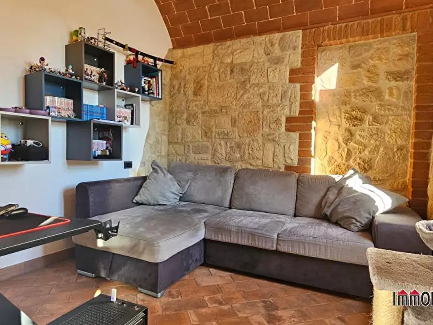 Immagine 4 di Appartamento in vendita  a Poggibonsi