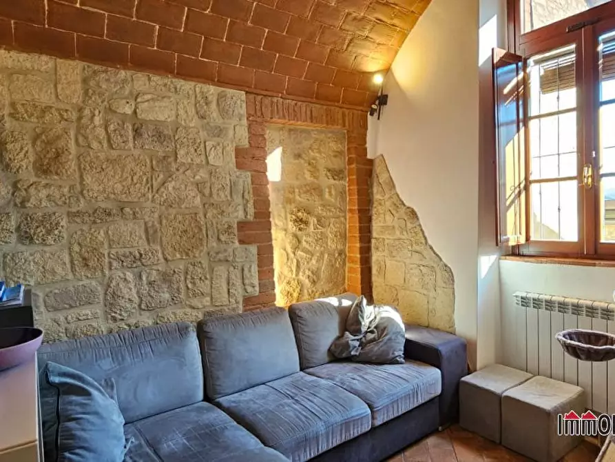 Immagine 1 di Appartamento in vendita  a Poggibonsi