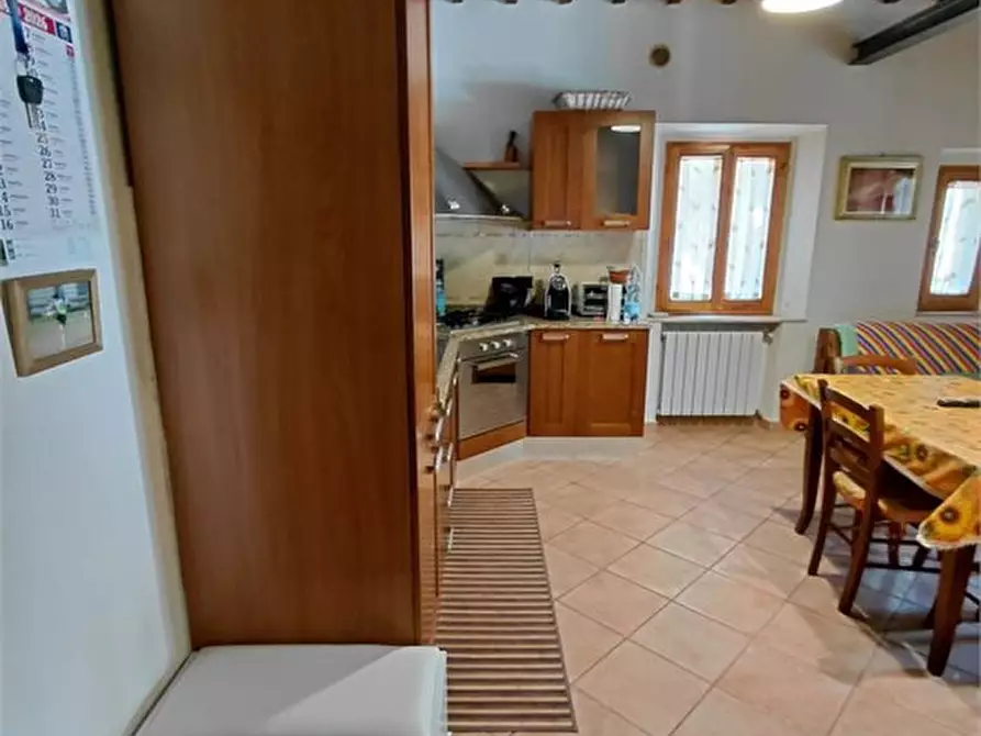 Immagine 7 di Appartamento in vendita  a Colle Di Val D'elsa
