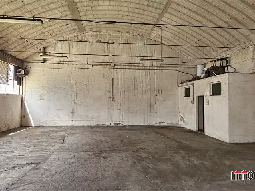 Immagine 6 di Capannone industriale in vendita  a Colle Di Val D'elsa