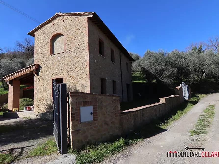 Immagine 7 di Rustico / casale in vendita  a Volterra