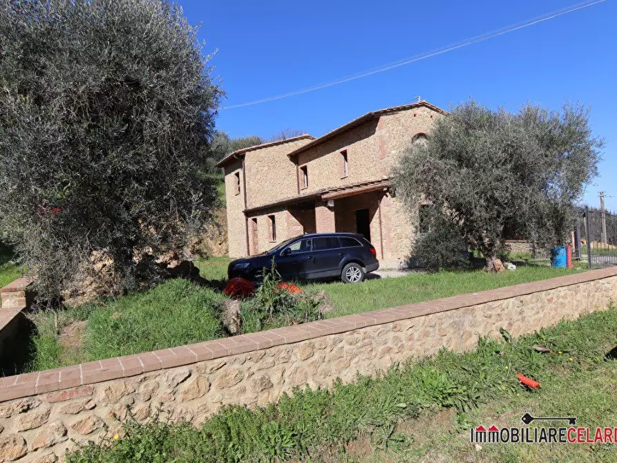 Immagine 1 di Rustico / casale in vendita  a Volterra