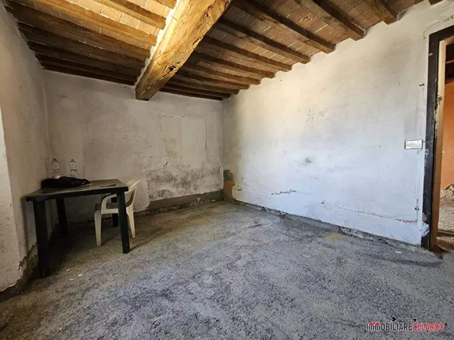 Immagine 4 di Rustico / casale in vendita  a Colle Di Val D'elsa