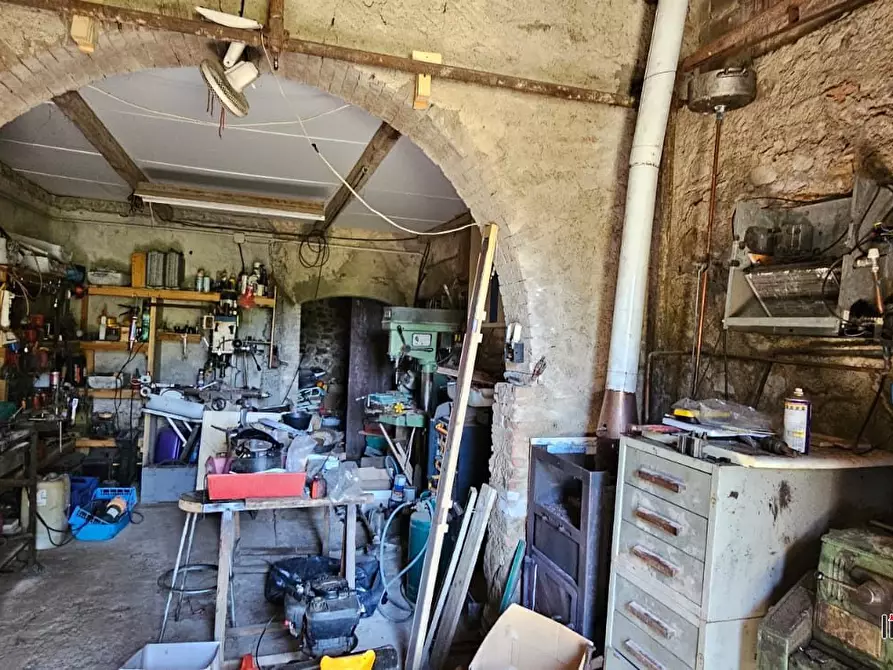 Immagine 3 di Rustico / casale in vendita  a Poggibonsi