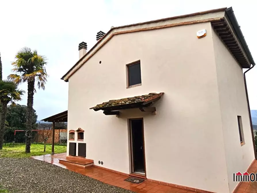 Immagine 2 di Villa in vendita  a Casole D'elsa