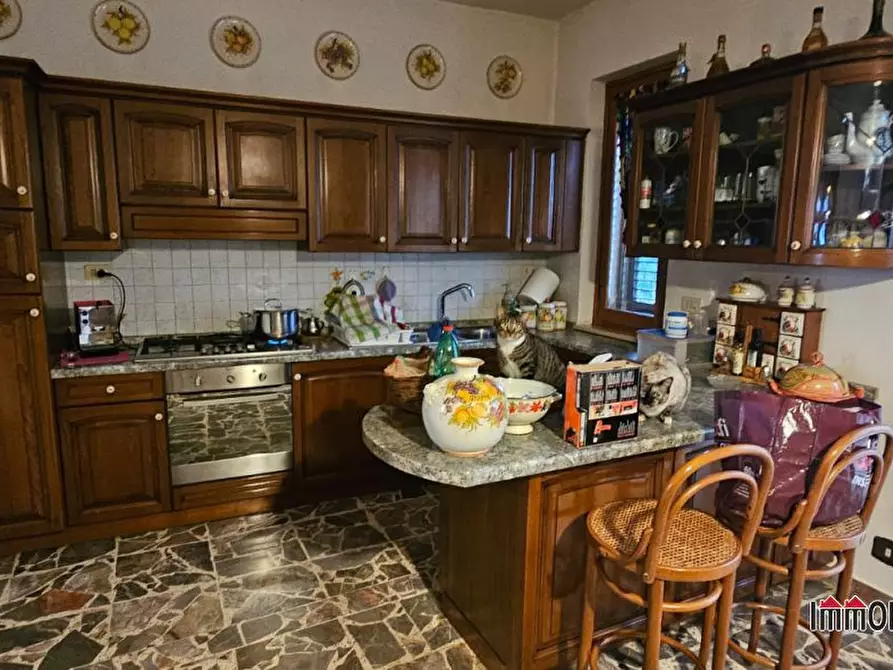Immagine 6 di Villa in vendita  a San Gimignano