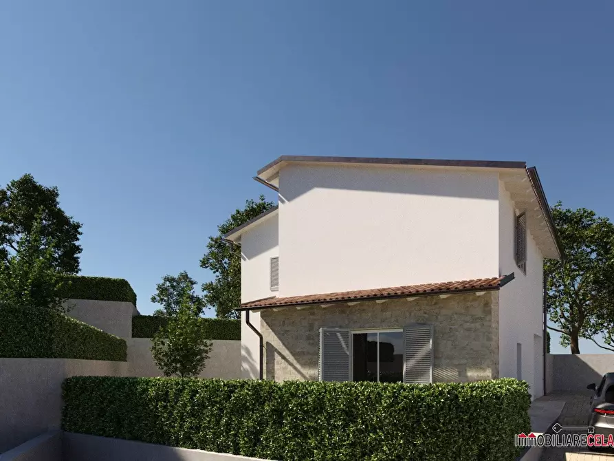 Immagine 2 di Villa in vendita  a Colle Di Val D'elsa