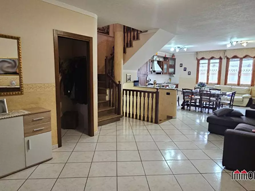 Immagine 8 di Villa in vendita  a Colle Di Val D'elsa