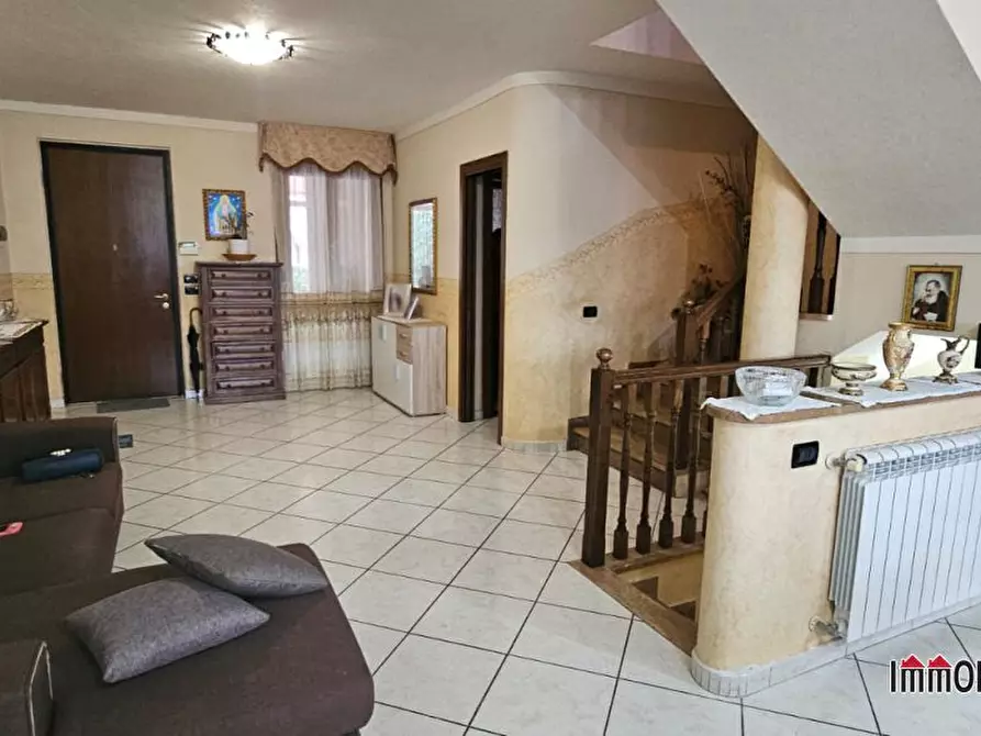 Immagine 5 di Villa in vendita  a Colle Di Val D'elsa