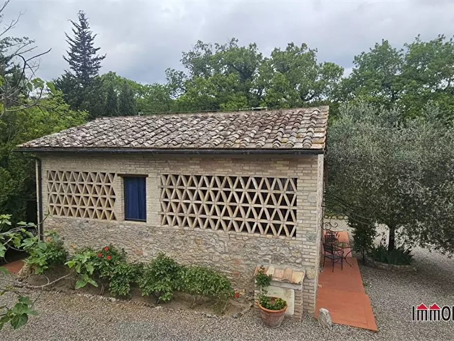 Immagine 10 di Villa in vendita  a San Gimignano