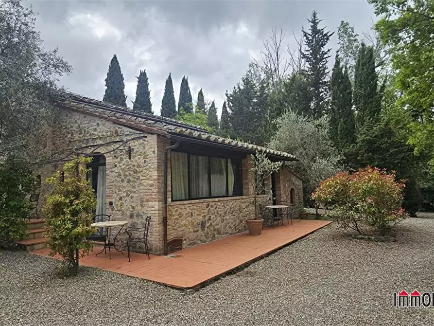 Immagine 7 di Villa in vendita  a San Gimignano