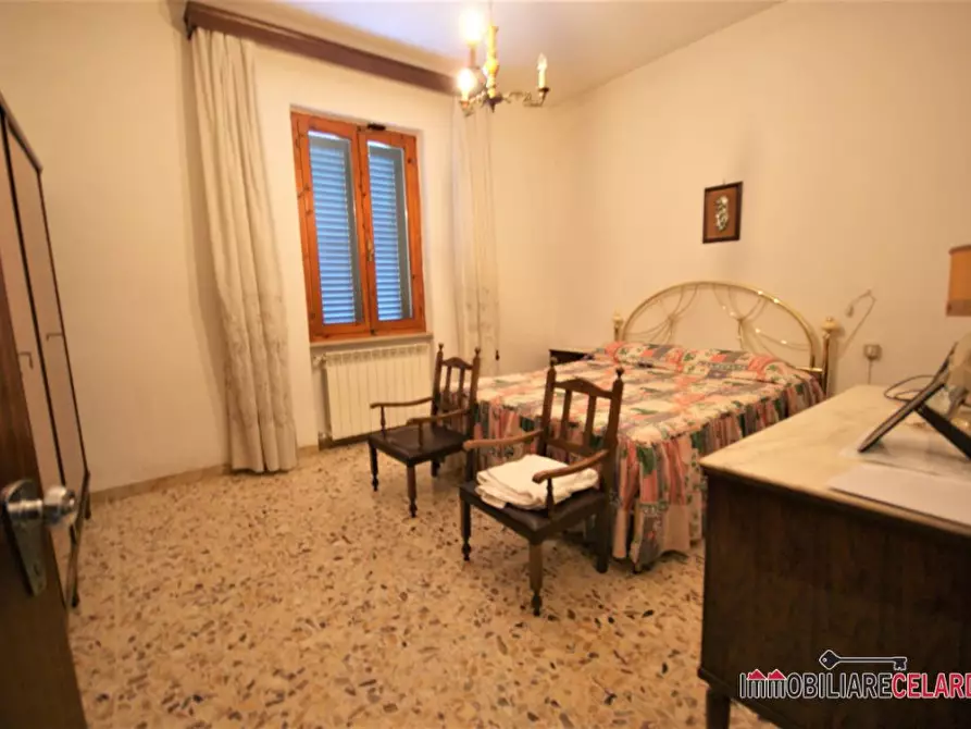 Immagine 10 di Villa in vendita  a Colle Di Val D'elsa