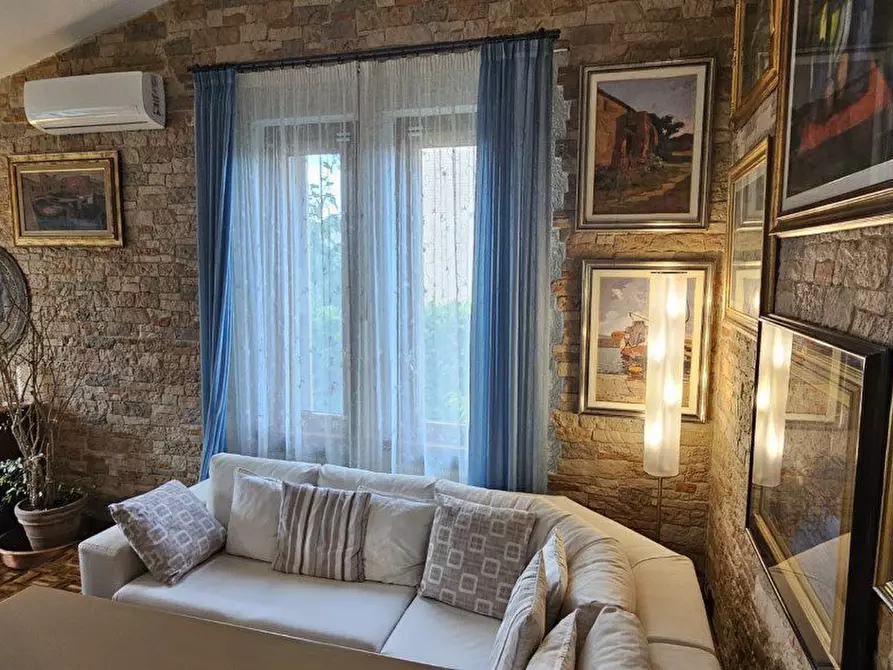 Immagine 9 di Villa in vendita  a Colle Di Val D'elsa