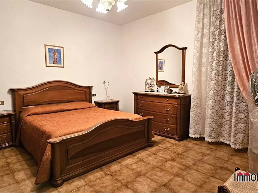 Immagine 10 di Villa in vendita  a Casole D'elsa