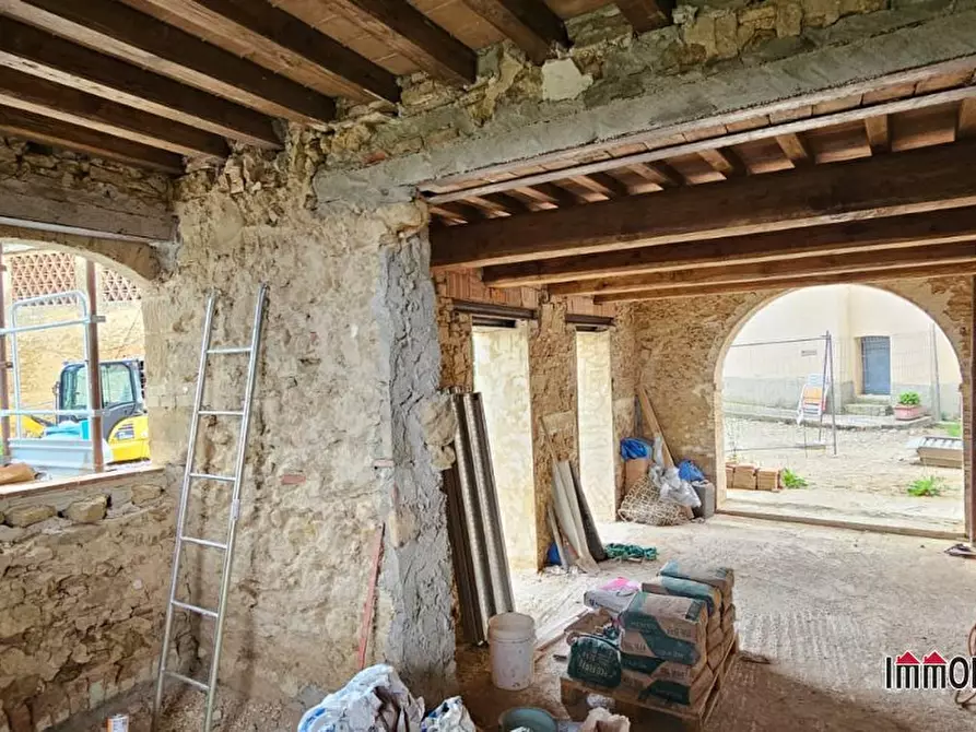 Immagine 7 di Villa in vendita  a Poggibonsi