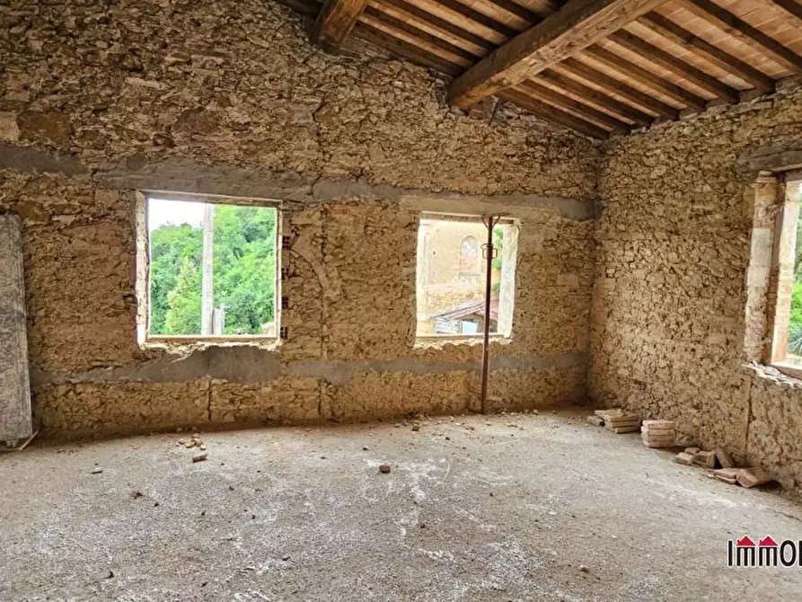 Immagine 5 di Villa in vendita  a Poggibonsi