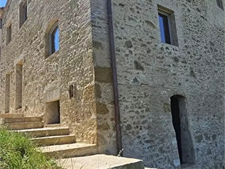 Immagine 6 di Villa in vendita  a Poggibonsi