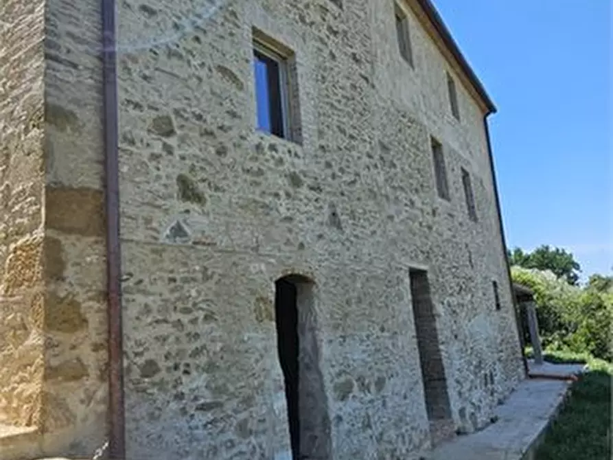 Immagine 5 di Villa in vendita  a Poggibonsi