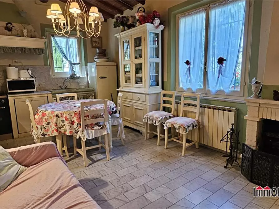 Immagine 7 di Villa in vendita  a Casole D'elsa