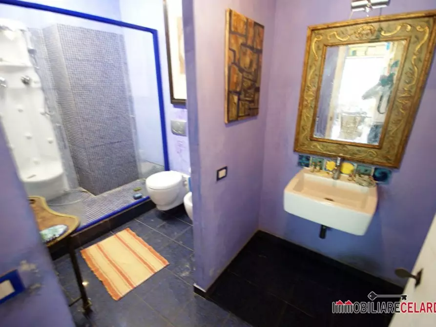 Immagine 7 di Villa in vendita  a San Gimignano