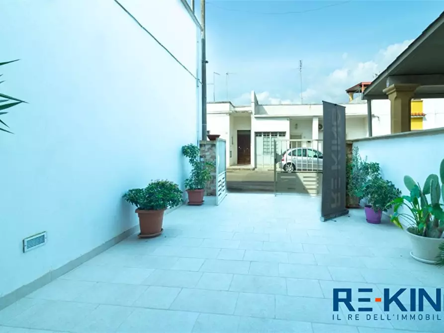 Immagine 5 di Casa indipendente in vendita  a Taviano