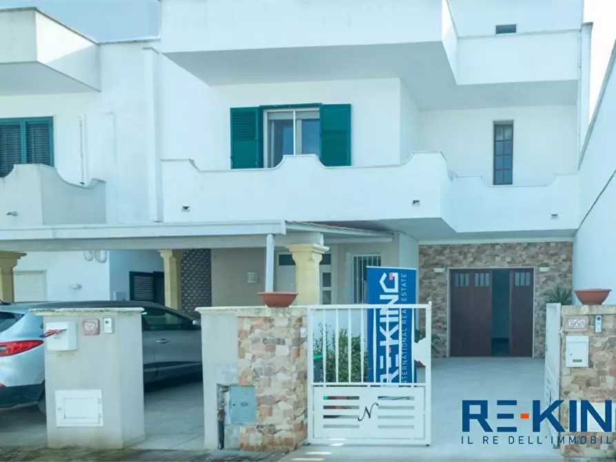 Immagine 2 di Casa indipendente in vendita  a Taviano