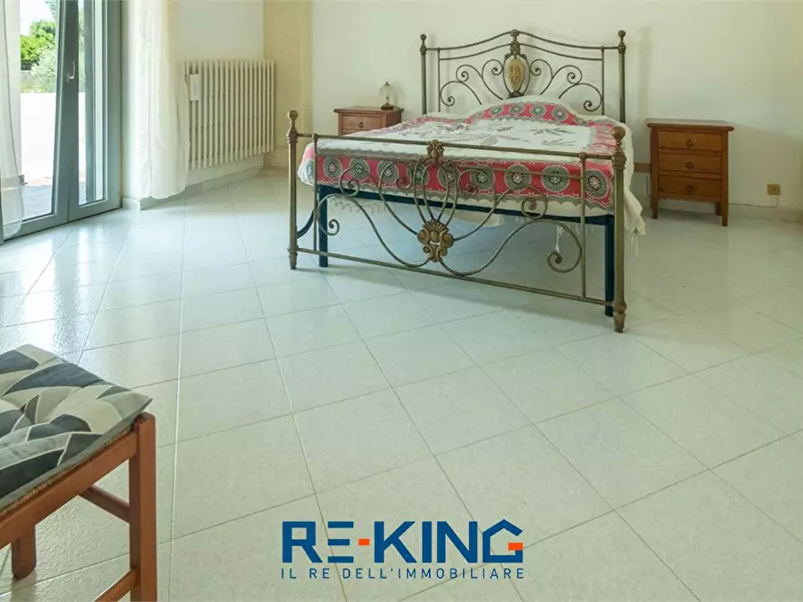 Immagine 7 di Villa in vendita  7 a Supersano