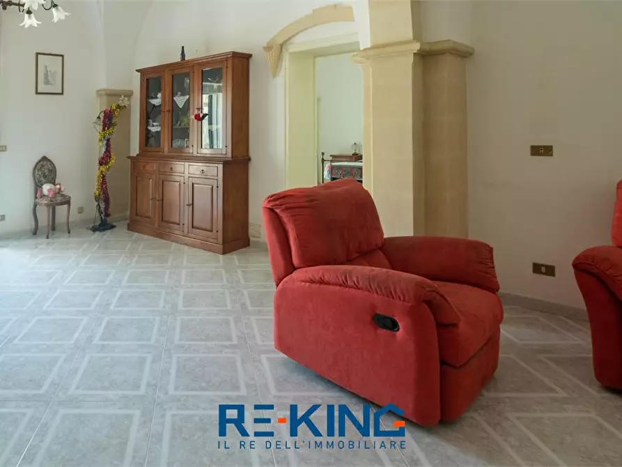 Immagine 6 di Villa in vendita  7 a Supersano