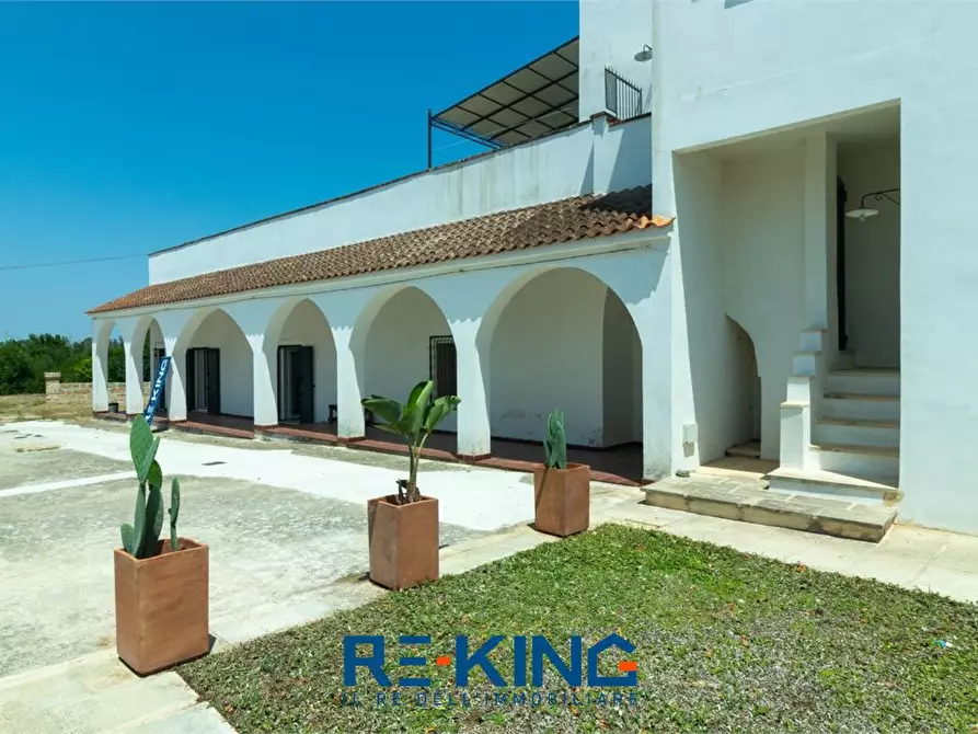 Immagine 2 di Villa in vendita  7 a Supersano