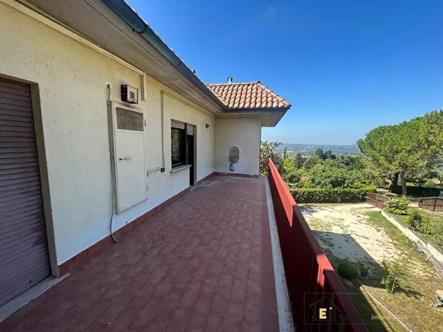 Immagine 2 di Appartamento in vendita  11 a Montopoli Di Sabina