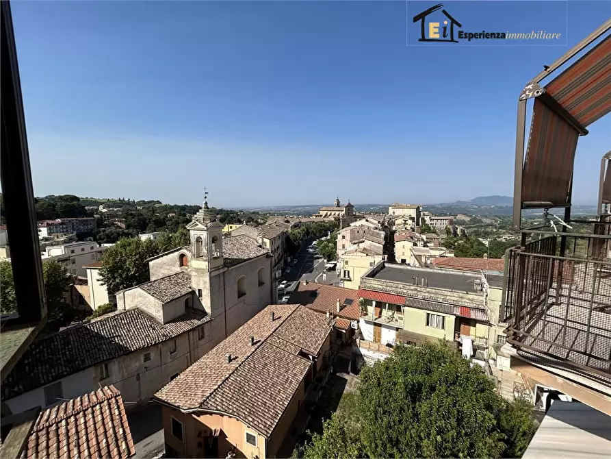 Immagine 7 di Appartamento in vendita  17 a Poggio Mirteto