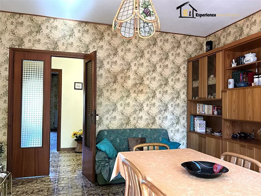 Immagine 2 di Appartamento in vendita  3 a Torri In Sabina