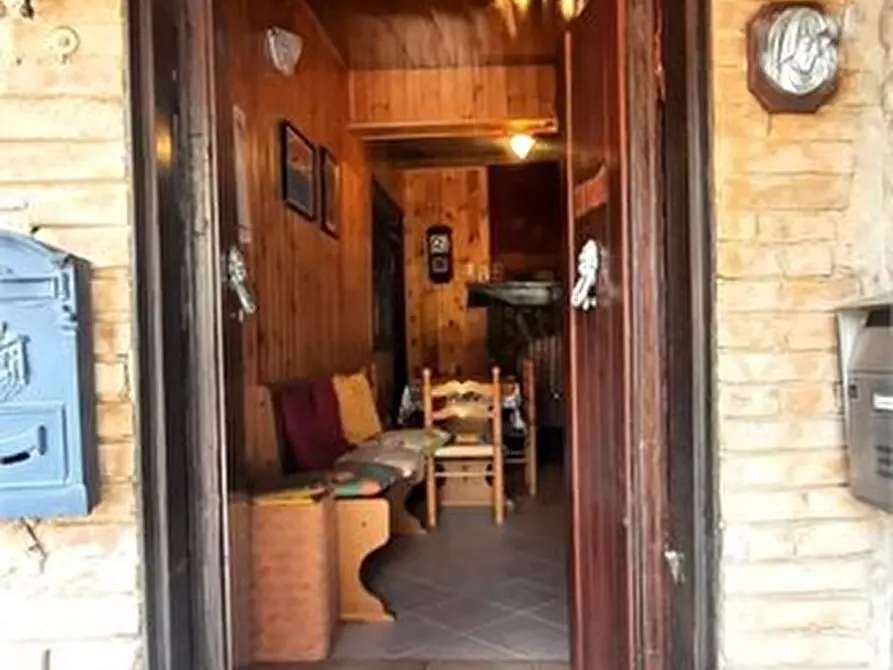 Immagine 2 di Appartamento in vendita  a Casperia