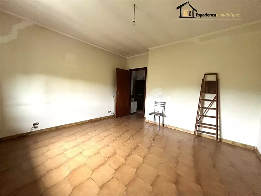 Immagine 10 di Appartamento in vendita  14 a Montopoli Di Sabina