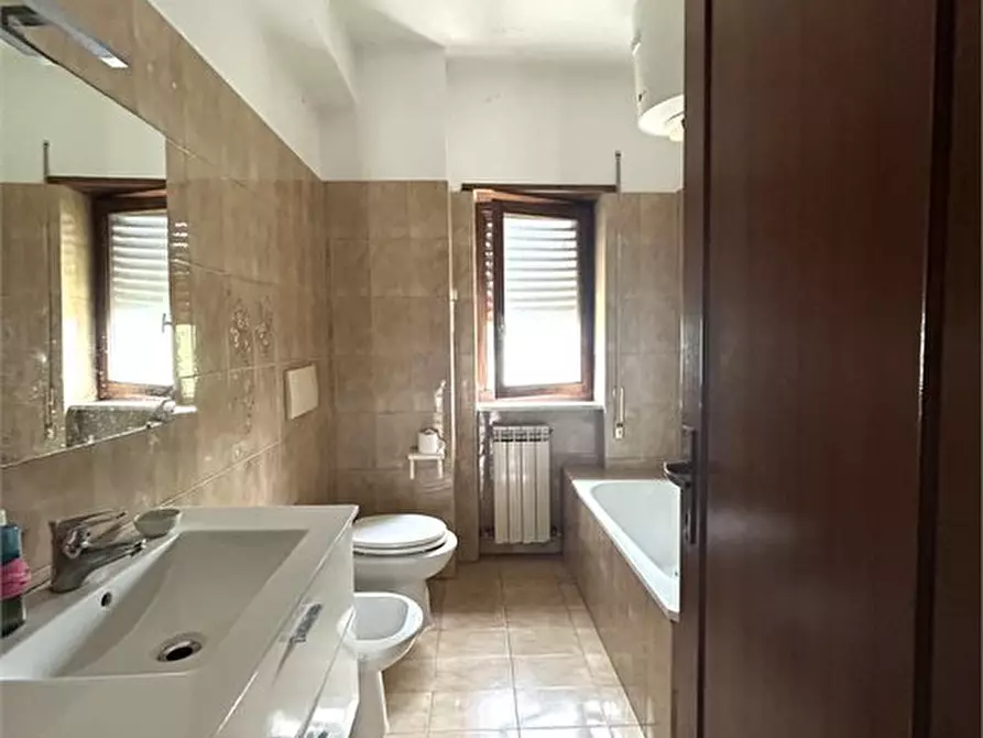 Immagine 6 di Appartamento in vendita  14 a Montopoli Di Sabina