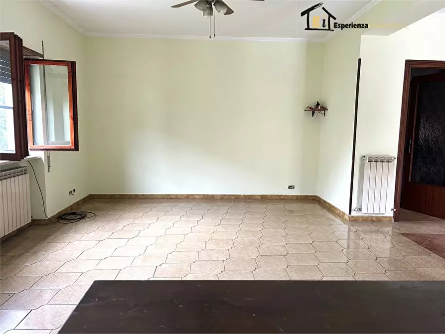 Immagine 4 di Appartamento in vendita  14 a Montopoli Di Sabina