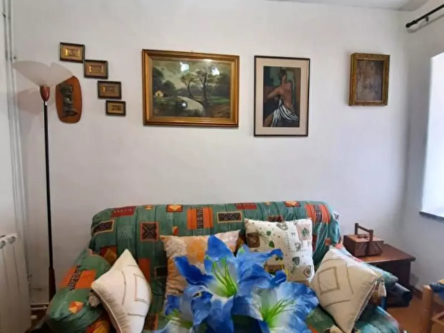 Immagine 10 di Appartamento in vendita  a Casperia