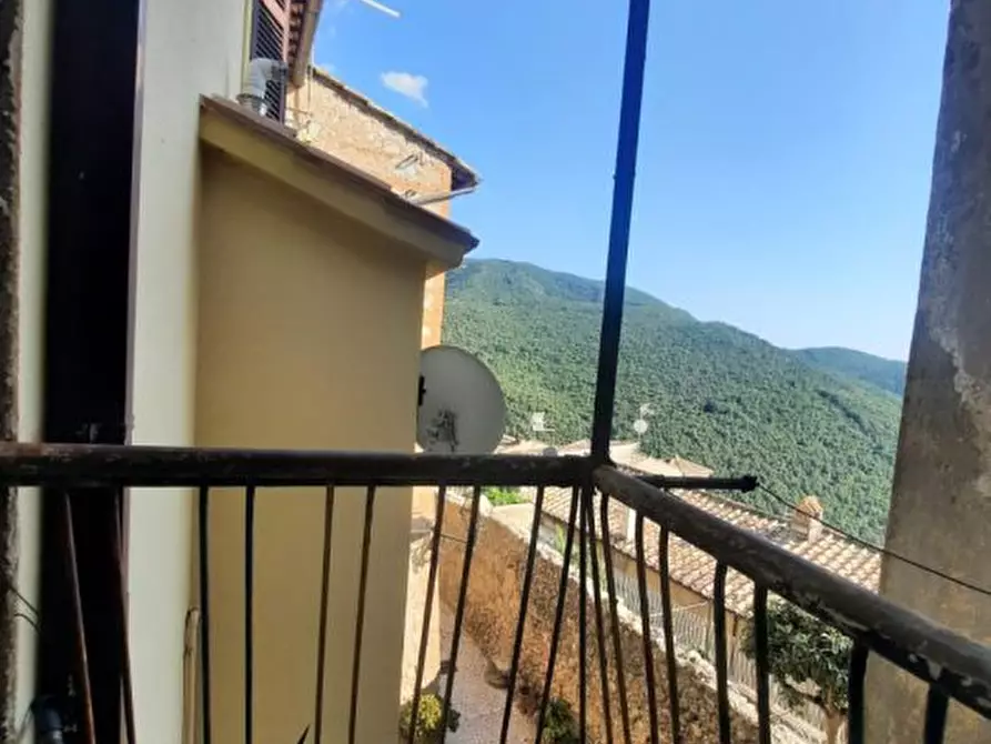 Immagine 5 di Casa semindipendente in vendita  snc a Roccantica