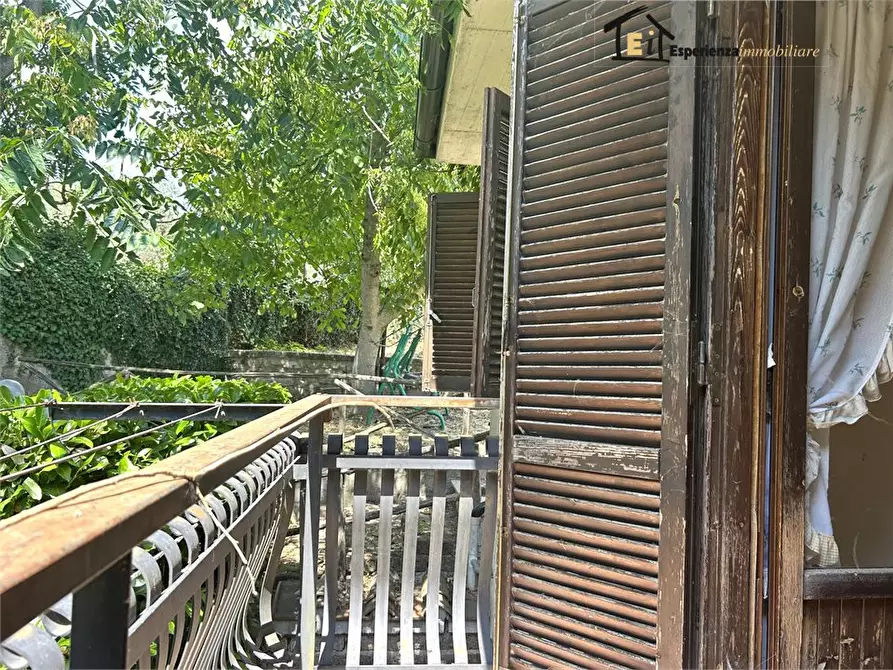 Immagine 6 di Casa semindipendente in vendita  snc a Configni