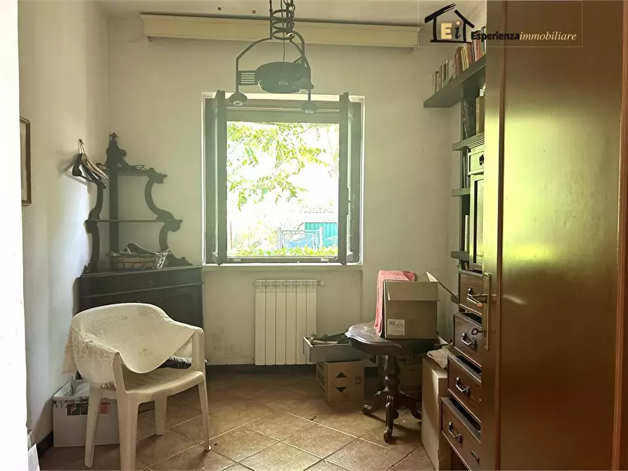 Immagine 7 di Casa semindipendente in vendita  snc a Configni