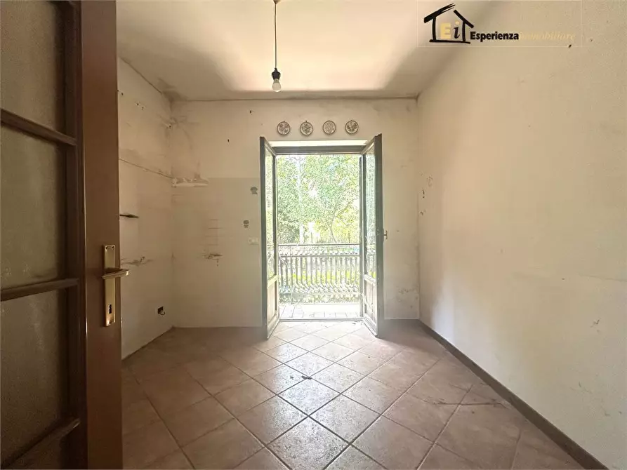 Immagine 5 di Casa semindipendente in vendita  snc a Configni