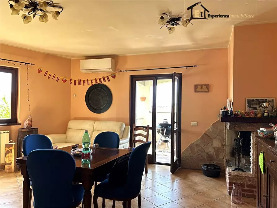 Immagine 6 di Casa semindipendente in vendita  snc a Poggio Mirteto