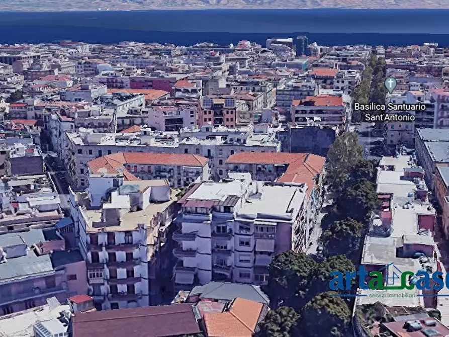 Immagine 1 di Negozio in affitto  248 a Messina