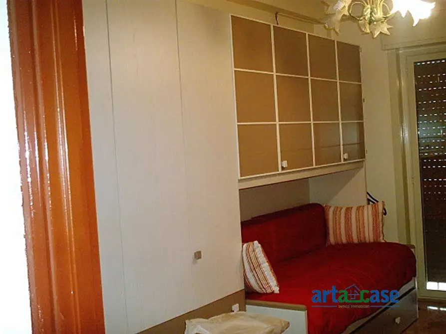 Immagine 6 di Appartamento in vendita  379 a Messina