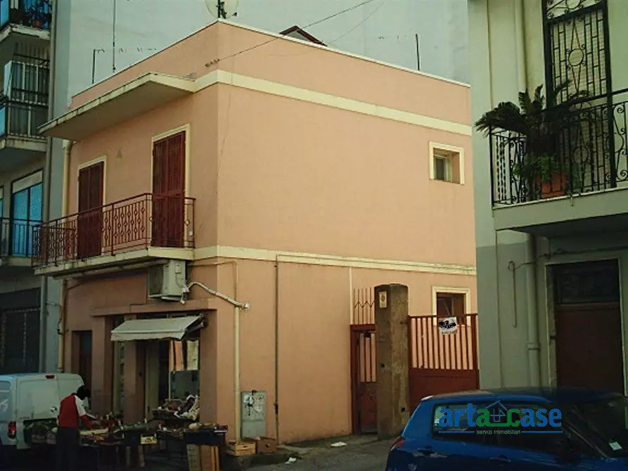 Immagine 2 di Appartamento in vendita  379 a Messina