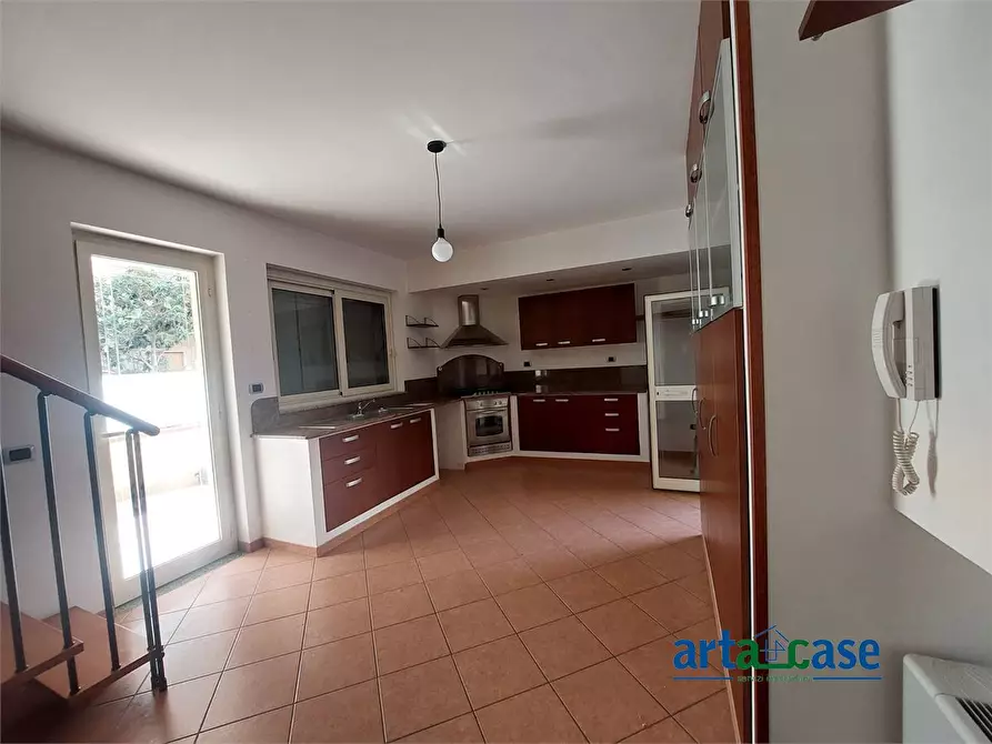 Immagine 1 di Appartamento in vendita  28 a Villafranca Tirrena