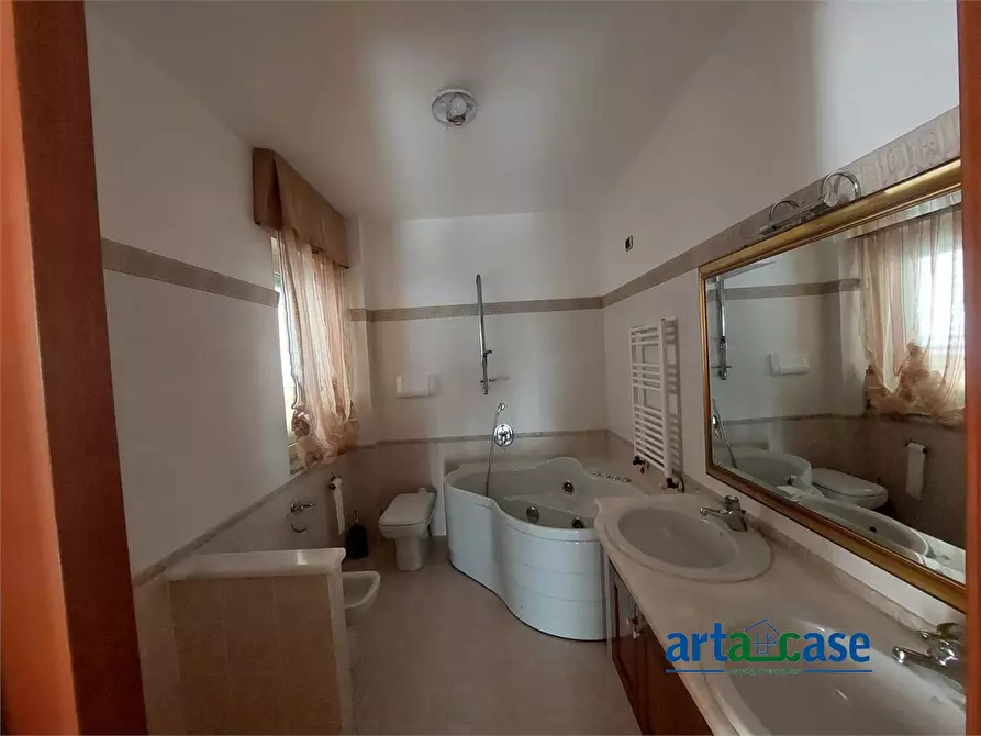 Immagine 7 di Appartamento in vendita  28 a Villafranca Tirrena