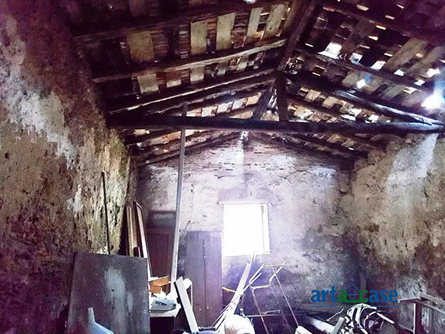 Immagine 2 di Magazzino in vendita  99 a Messina